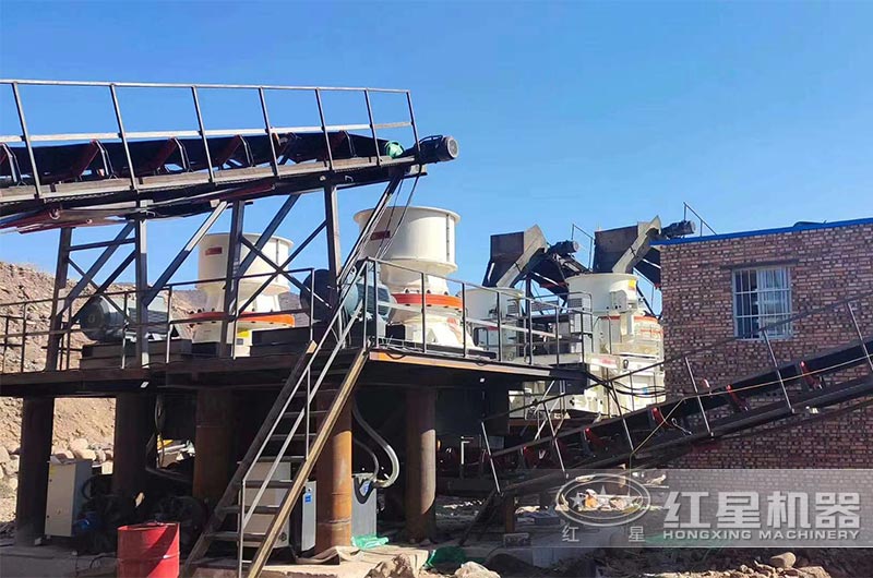 兩臺單缸圓錐破碎機實拍 兩臺單缸圓錐破碎機實拍